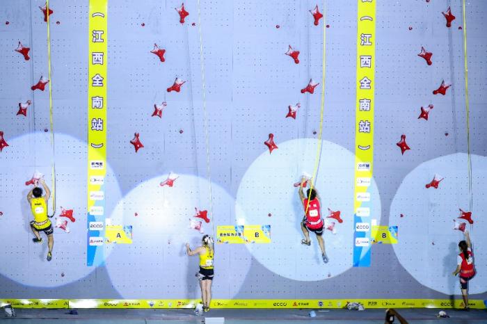 中国速度攀岩系列赛江西全南站：77名选手齐聚，