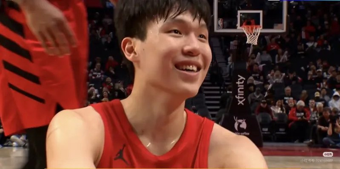 开拓者轻取奇才杨瀚森11分钟6分4篮板引关注