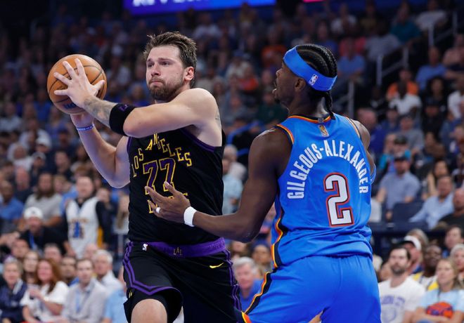 湖人vs火箭：东契奇伤情成关键，詹姆斯能否扛起